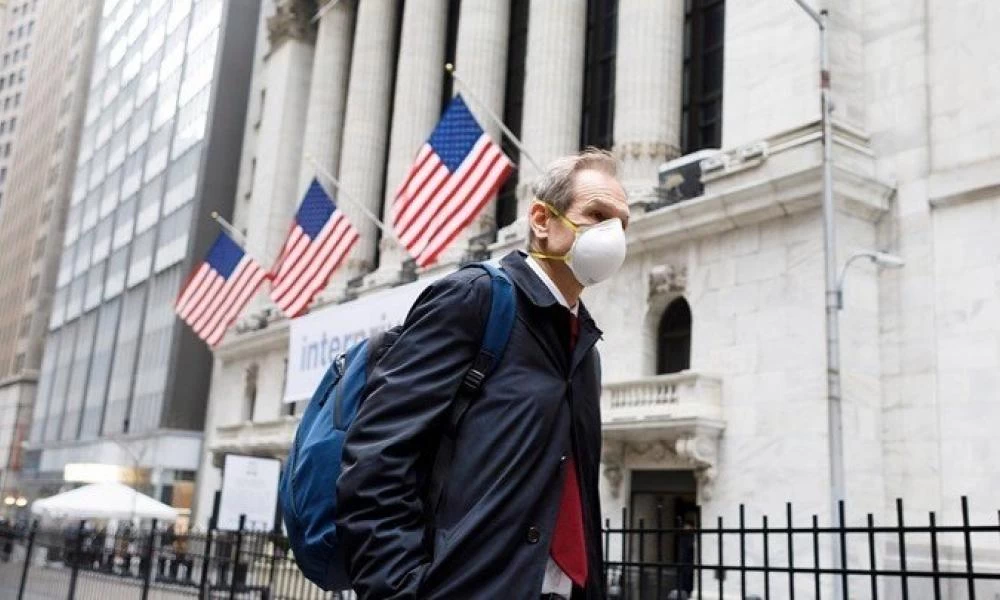 ΗΠΑ: Νέο τρομακτικό ρεκόρ με 235.000 κρούσματα κορονοϊού και 2.600 θανάτους το τελευταίο 24ωρο